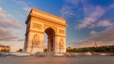 Arc de Triomphe Rooftop: Unveil History & Breathtaking Views