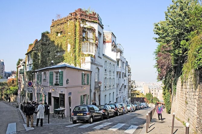 Authentic Parisian Gourmet Food Tour with 10 Local Dishes & Wines - Pace, meeting points, and how to make it easy on yourself