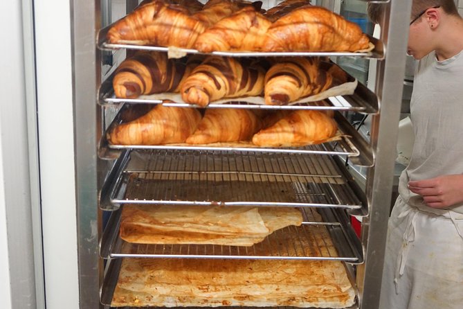 Award-Winning Paris French Bakery Experience — Le Marais, 4th Arr - Practical tips for a smooth two hours (stairs, space, and pacing)