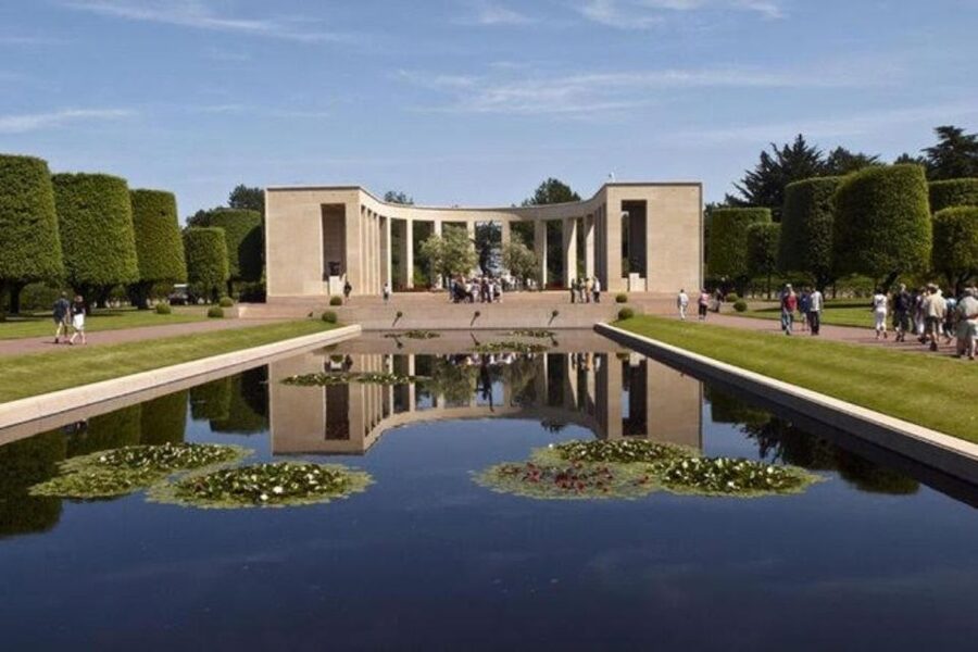 Bayeux: Normandy D-Day Landing Beaches Full-Day Guided Tour - Bayeux is the smart home base for Normandy’s D-Day story