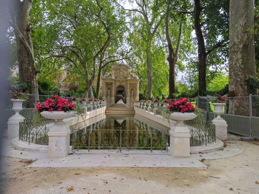 Best Bits of Paris: 40 Favourites Walking Tour 5 hours - Trocadéro and the Eiffel Tower view that actually feels like a payoff