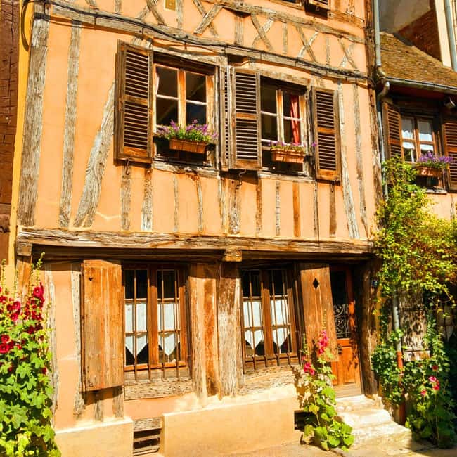 Bike tour from Vernon to Giverny with local guide - Meeting at the Vernon-Giverny station, then rolling out with a real local