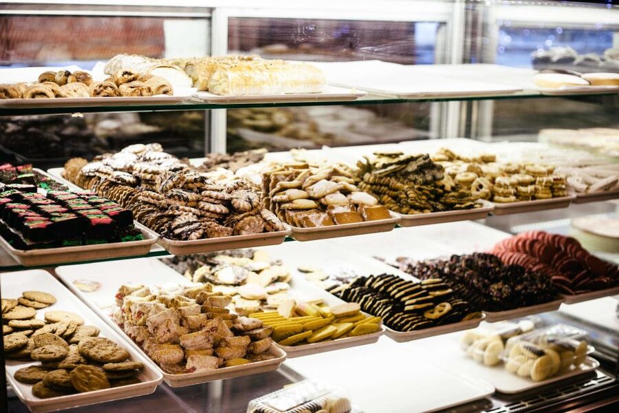 Boutiques and Patisseries: Book a Local in Paris - Practical Budget and Value: What $111 Buys You