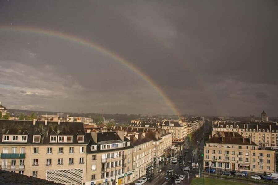 Caen : Private Walking Custom Tour with a Local Guide - The pre-tour message that helps your guide tailor Caen to you