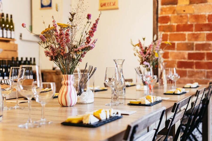 Cheese & Wine Tasting in Montmartre with Local Cheesemonger - Wine Pairings: 5 Glasses, Including Sparkling, and Why the Match Matters