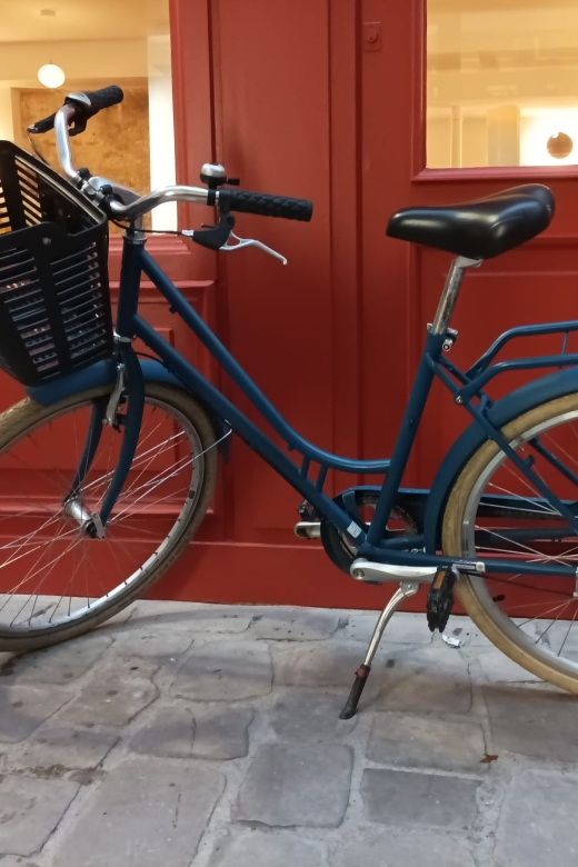 City bike rental in Paris (8h) - 700 Kilometers of Bike Paths: The Real Magic of Riding in Paris