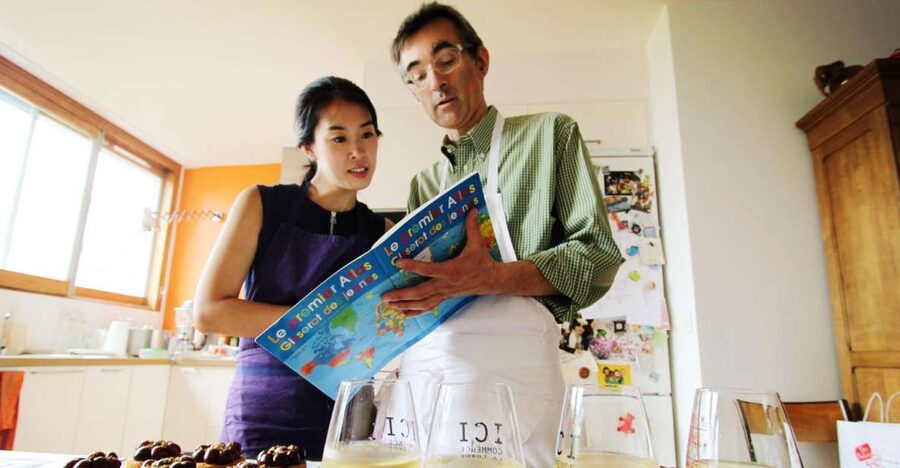 Cooking Class with a Parisian Chef - How the chef teaching style makes beginners feel comfortable