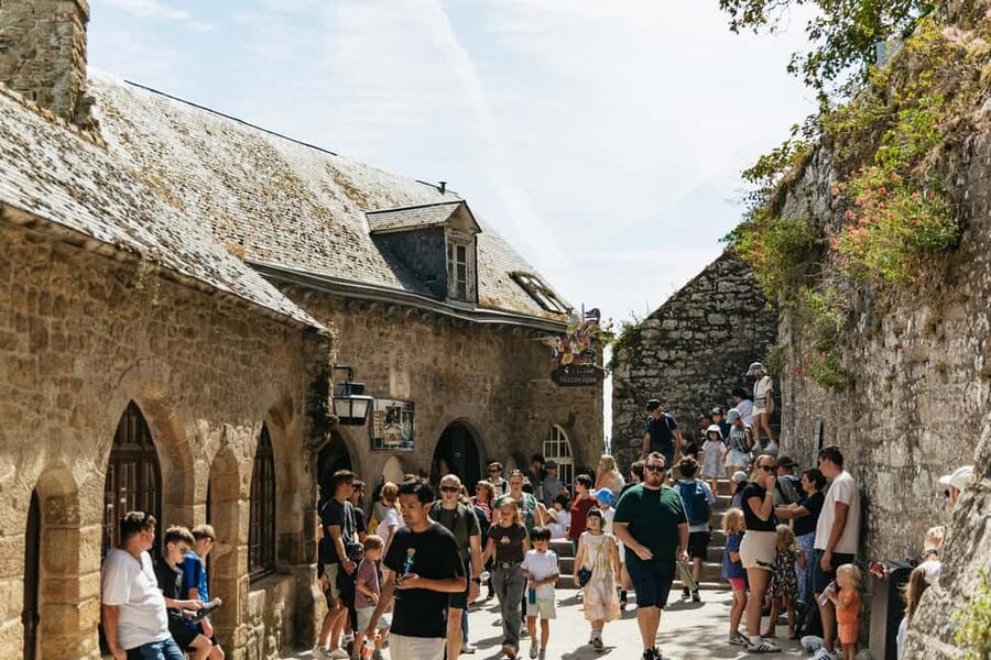 Day Trip to Mont-Saint-Michel from Paris - Why Mont-Saint-Michel still works as a day trip from Paris