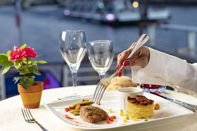 Dinner Cruise Prestige Check-out from the Eiffel Tower - What you see on the Seine: Pont Alexandre III and the river landmark angles