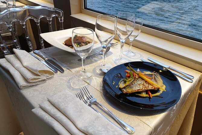Dinner Cruise Prestige Check-out from the Eiffel Tower - Who this cruise is for, and who should think twice