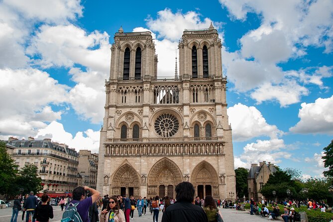 Early Access Paris Notre Dame Cathedral Walking Tour - Parvis Notre-Dame redesign, Charlemagne statue, and how crowds are being managed
