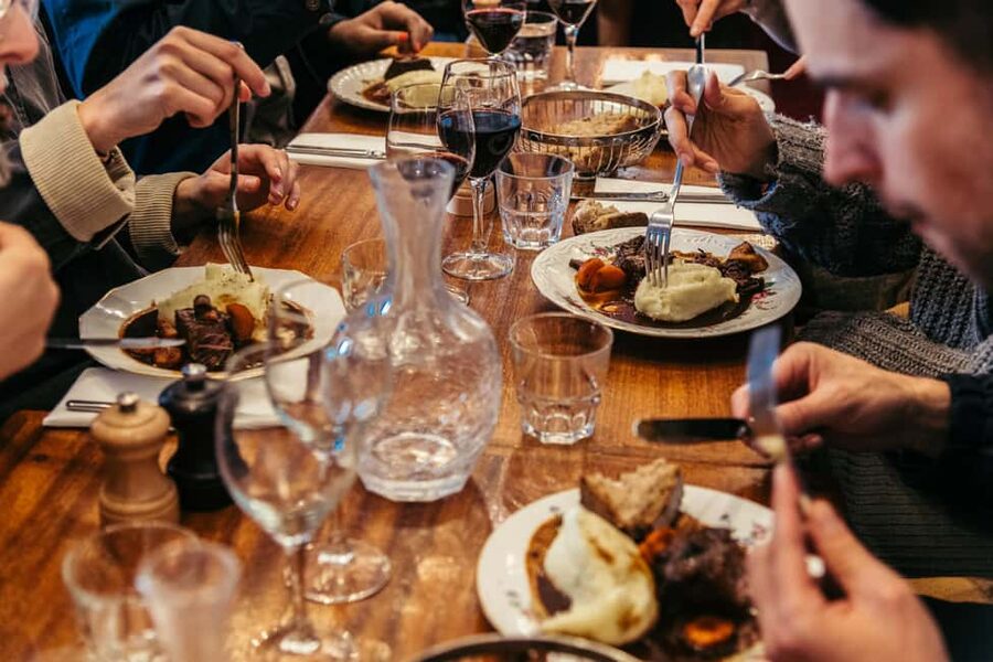 Eating Paris: Le Marais Food & Wine - Pace, walking comfort, and what to expect rain or shine