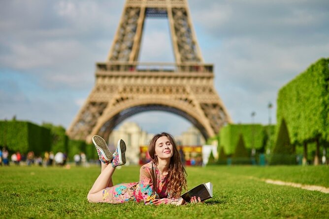 Eiffel Tower Access to 2nd Floor & Summit with Host by Lift - Quick Tips to Make Your Summit Day Smoother