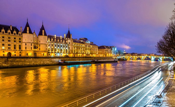 Eiffel Tower and City Tour by Bus with Seine River Cruise Option - Summit Upgrade: When It Is Worth Paying More