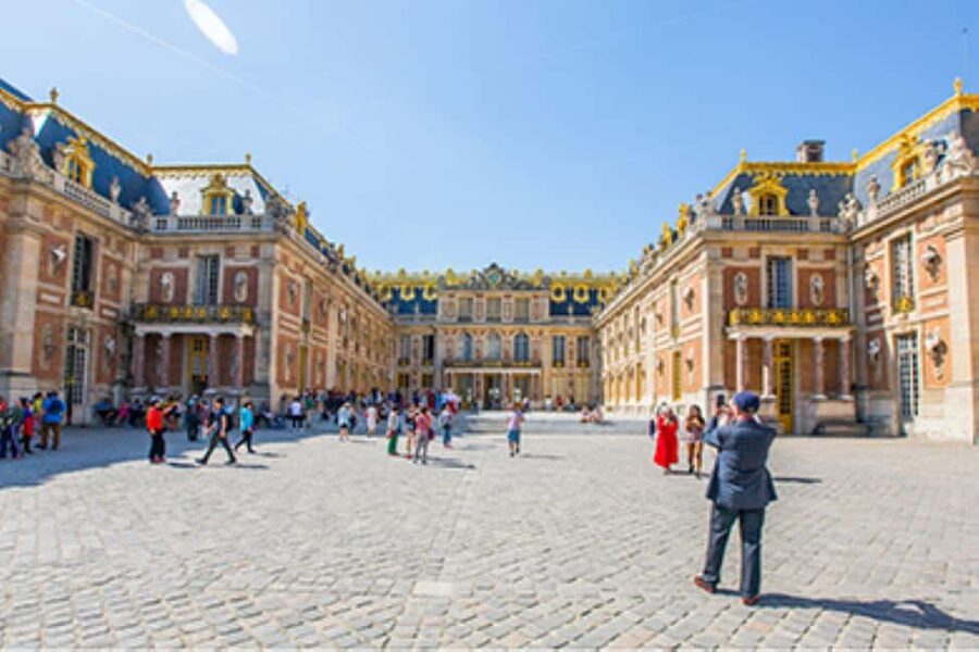 Excursion from Paris to Versailles Palace by Tootbus - The Palace of Versailles: how to use 4 hours of self-guided time