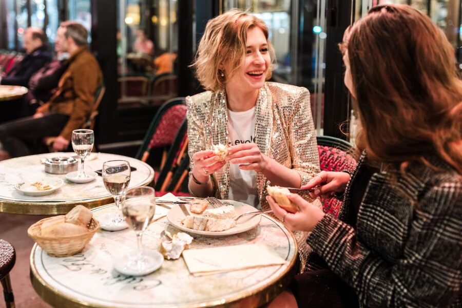 Exploring Paris with a Local: Montmartre to La Seine - Language, Group Size, and Why Private Beats Rushing