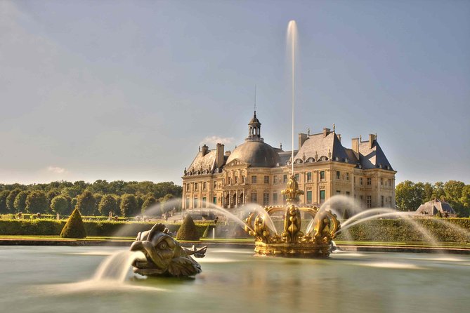 Fontainebleau and Vaux le Vicomte Chateaux Day Trip from Paris - Lunch at Your Pace, Not the Tour’s