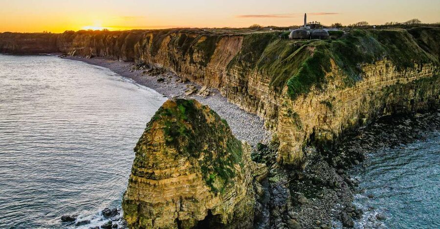 From Bayeux: Omaha Beach, Cemetery, and Pointe du Hoc Tour - A tight D-Day story from Omaha Beach to Pointe du Hoc