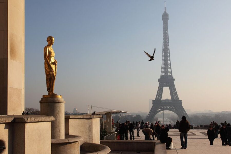 From London: Lunch at Eiffel Tower, Louvre and Notre Dame - Who this tour suits best, and who may want a slower plan