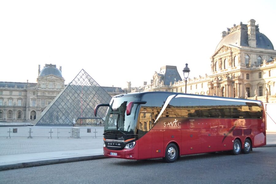 From London: Paris Day Trip with Lunch on Eiffel Tower - Key things that make this day trip work