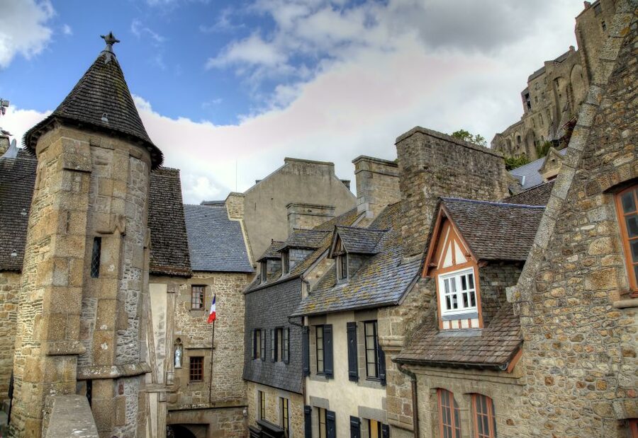 From Paris: 2-Day Normandy & Brittany Tour - Brittany Day Two: Saint-Malo Ramparts and Cathedral