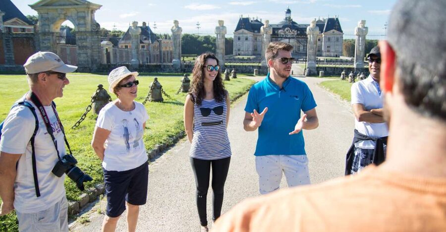 From Paris: Chateau de Fontainebleau & Vaux-Le-Vicomte Tour - Key things to know before you go
