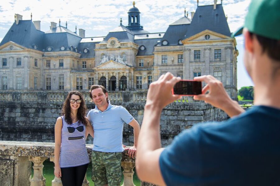 From Paris: Chateau de Fontainebleau & Vaux-Le-Vicomte Tour - Chateau de Fontainebleau: 7 centuries of power, in one huge complex