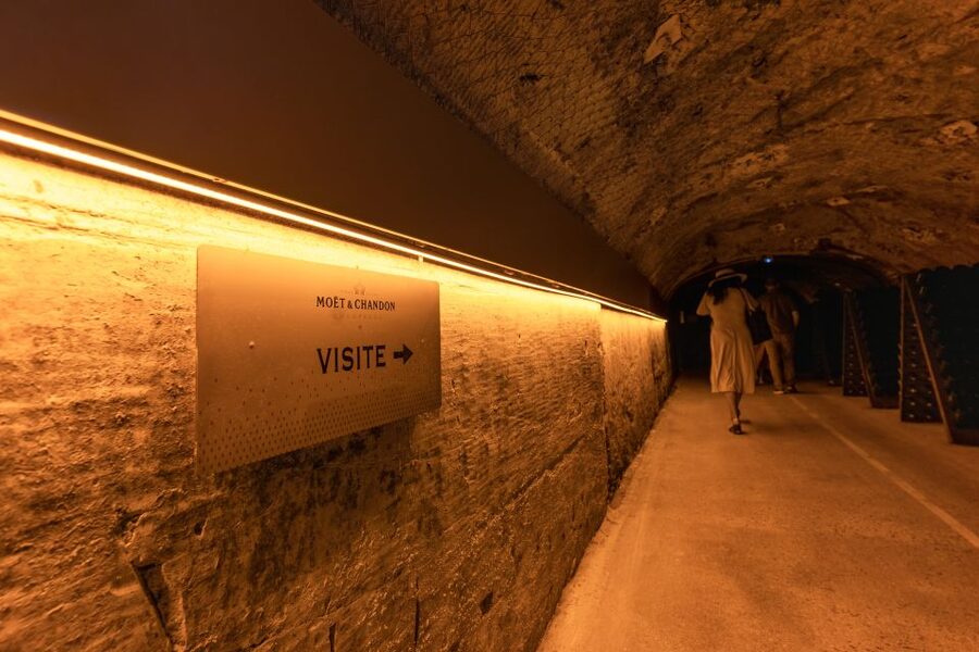 From Paris: Day Trip to Champagne with 8 Tastings & Lunch - Croissants on the Ride, and Why the Drive Is Part of the Point
