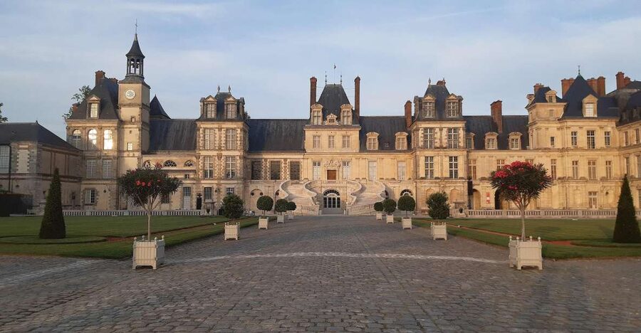 From Paris: Fontainebleau & Vaux-le-Vicomte Private Tour - Vaux-le-Vicomte, Where Power, Taste, and Trouble Collide