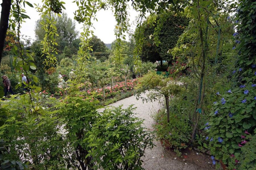 From Paris: Giverny and Monet's Home Day Trip - Key Highlights You’ll Notice Right Away
