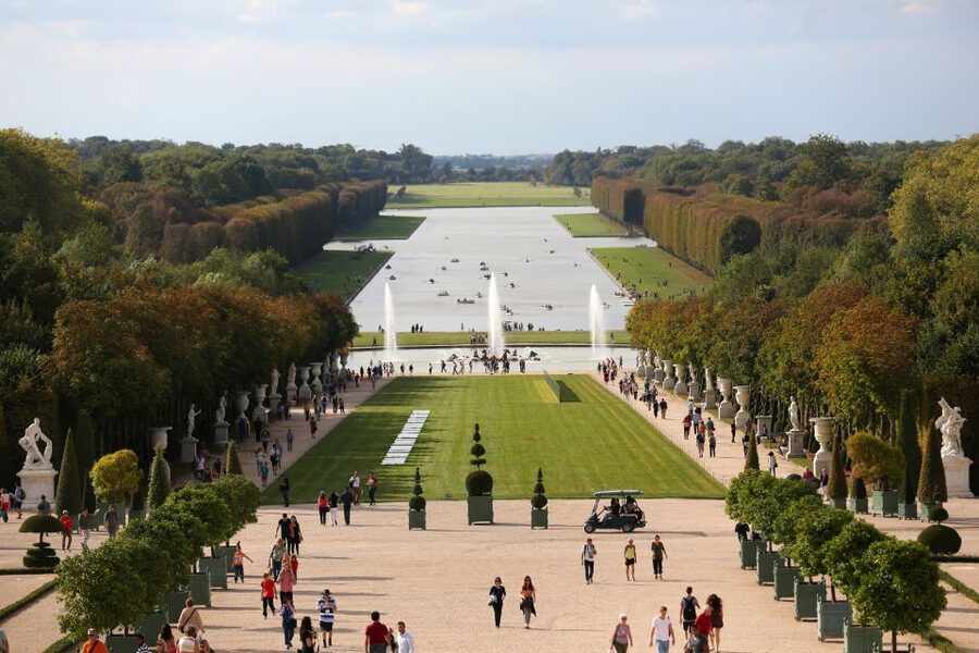 From Paris: Giverny and Versailles Palace Guided Day Trip - From Paris to Two Icons: The Why This Trip Works