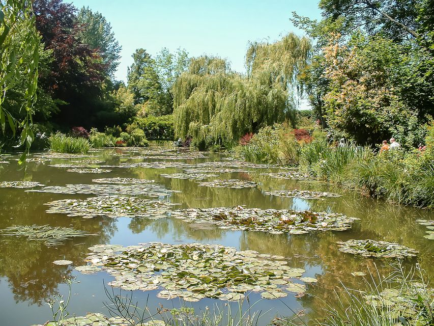 From Paris: Giverny Day Trip with Audio Guide or Live Guide - Price and value of a $93 half-day trip