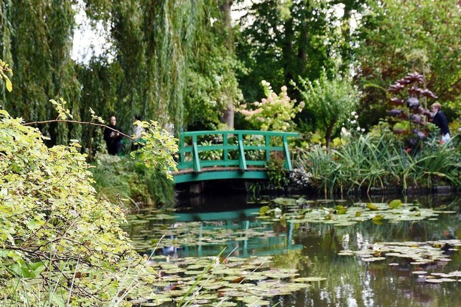 From Paris: Giverny & Monet’s House Skip-the-Line Tour - Paris to Giverny: Your half-day starts with the ride, not the route