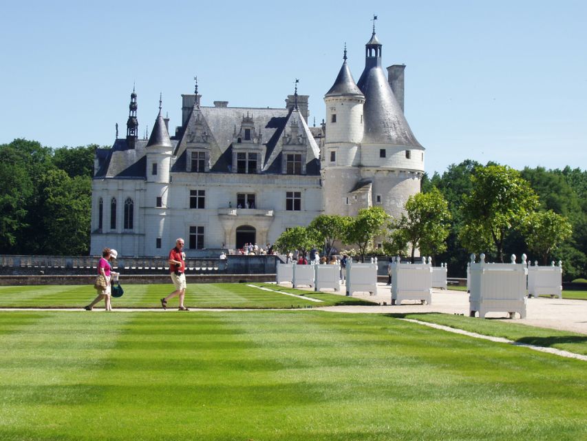From Paris: Loire Valley Castles Full-Day Tour with Lunch - Key Points You’ll Actually Care About