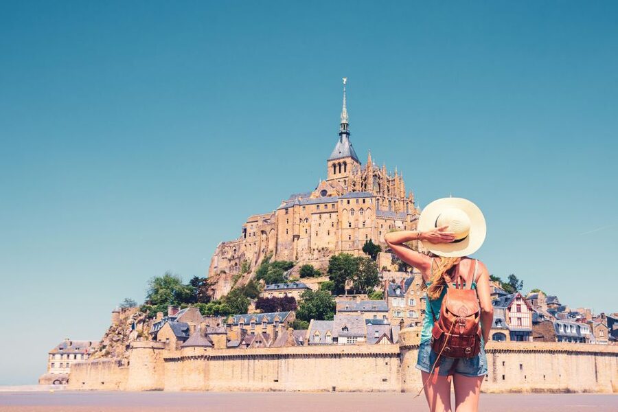 From Paris: Mont Saint Michel Day Trip with a Guide - First contact on the island: orientation and walking tour
