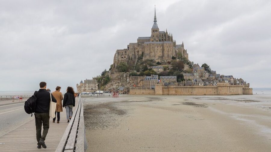 From Paris: Mont St Michel and Loire Valley 2 Day Tour - Overnight in the Angers area, with a true rest break