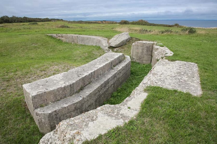 From Paris: Normandy D-Day Beaches Day Trip - Optional Juno Beach and the occupation-era museum (when the schedule allows)