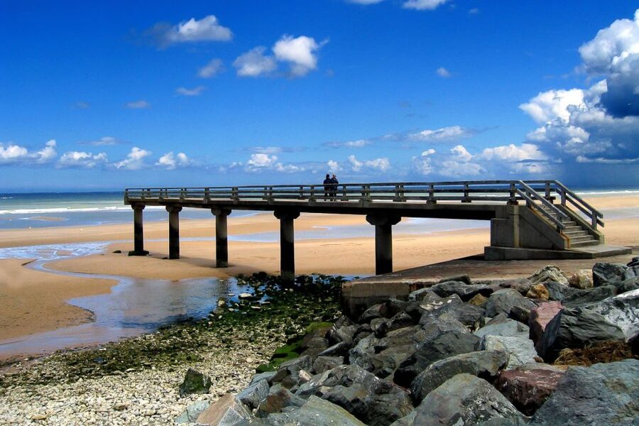From Paris: Normandy Landing Beaches D-Day Tour by Minibus - Key things that make this tour worth your time