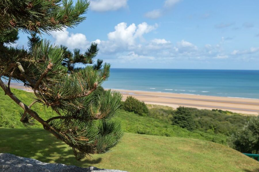 From Paris: Normandy Landing Beaches D-Day Tour by Minibus - Omaha Beach, the stop where scale and silence do the explaining