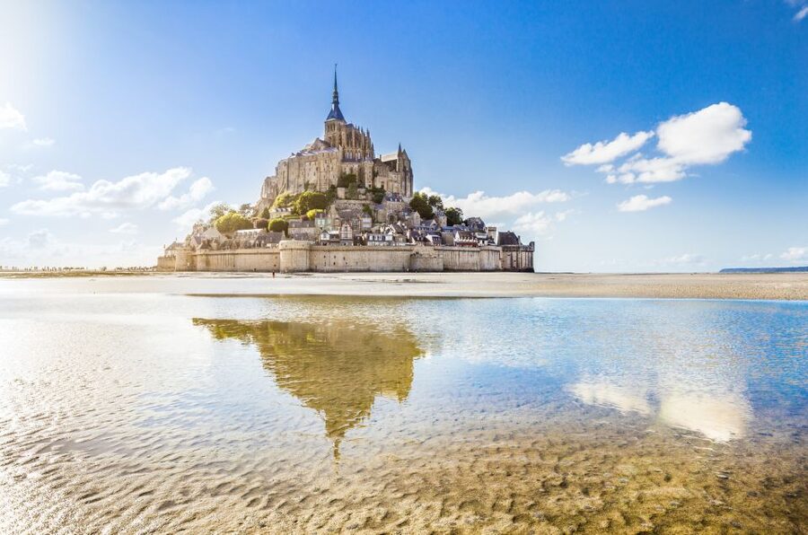 From Paris: Small-Group Mont St Michel Tour & Cider Tasting - Entering the Abbaye du Mont St-Michel with skip-the-line plus audio