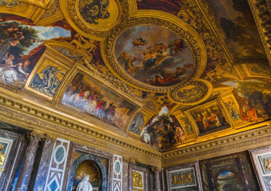 From Paris: Versailles Palace and Gardens Guided Day Trip - Who this Versailles tour is best for