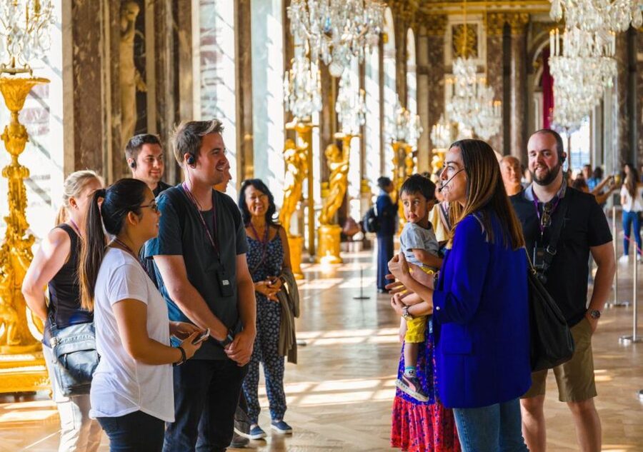 From Paris: Versailles Palace and Gardens Guided Day Trip - Meeting in Paris, finding your group, and taking the train