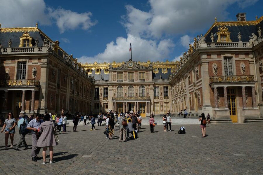 From Paris: Versailles Palace and Gardens Guided Day Trip - The 1:45 PM upgrade and the King’s Private Apartments