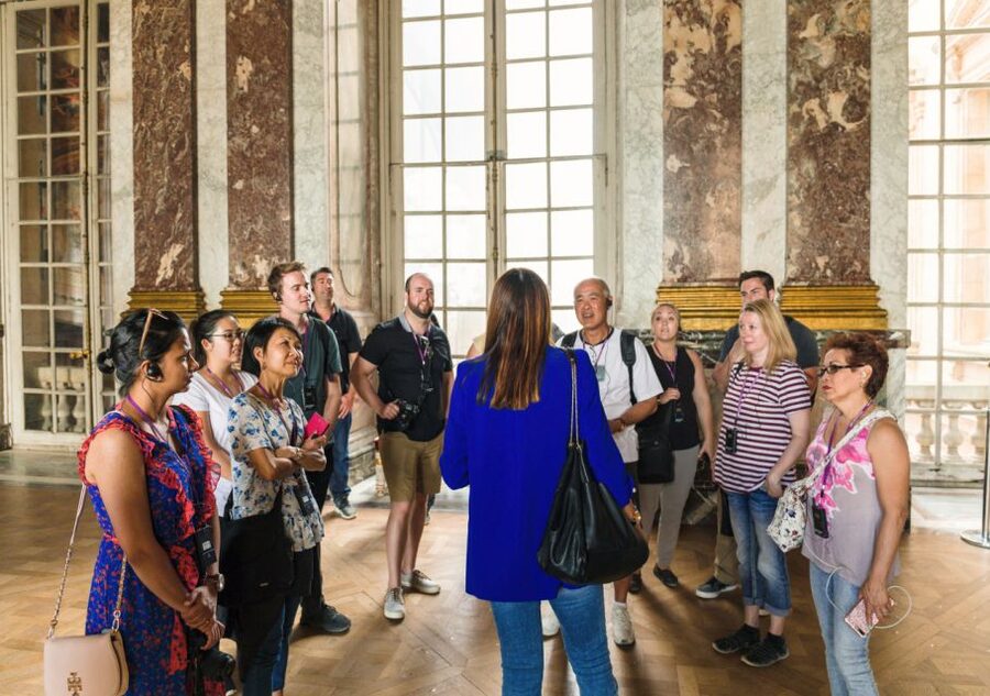 From Paris: Versailles Palace and Gardens Guided Day Trip - After the tour: choosing between the Trianon area and the royal extras