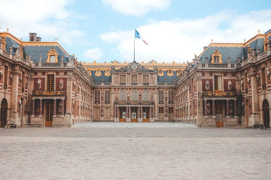 From Paris: Versailles Palace and Gardens Guided Experience - Why Versailles Feels Like a Living Power Game