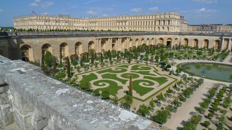 From Paris: Versailles Palace and Gardens Guided Experience - How the Garden Timing Affects Your Palace Time