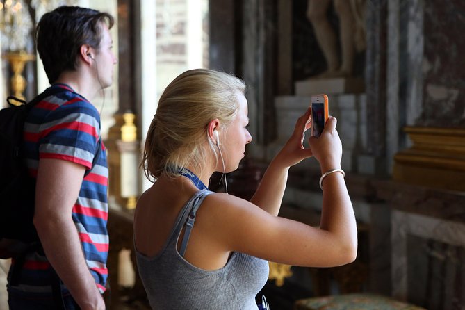 From Paris: Versailles Palace Guided Tour with Gardens Access - Group Size, Pace, and Who This Tour Fits Best