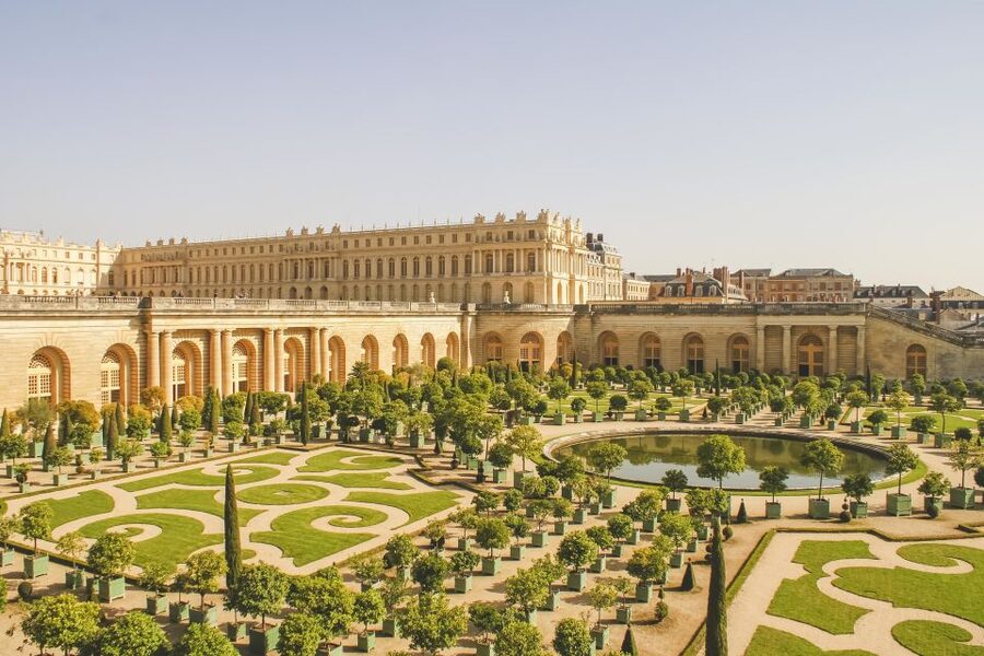 From Paris: Versailles Palace Self Guided & Gardens tickets - Musical Garden or Musical Fountain show, what you should know