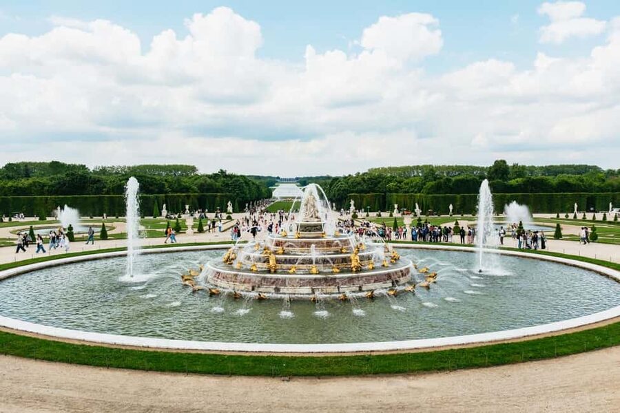 From Paris: Versailles Skip-the-Line Tour & Gardens Access - French Gardens After the Palace: Timing, Free Roam, and Musical Fountains