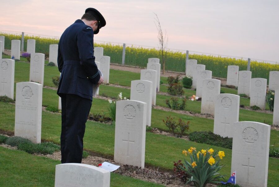From Paris: WWI Somme Battlefields Full-Day Tour - Thiepval, the Ulster Tower, and Beaumont-Hamel: monuments built for memory